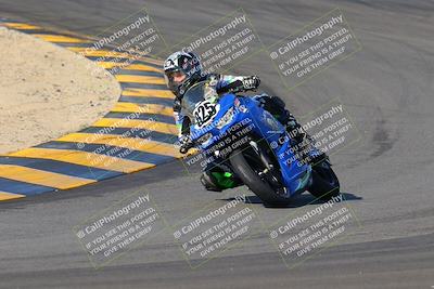 media/Dec-18-2022-SoCal Trackdays (Sun) [[8099a50955]]/Turns 9 and 10 Set 2 (1055am)/